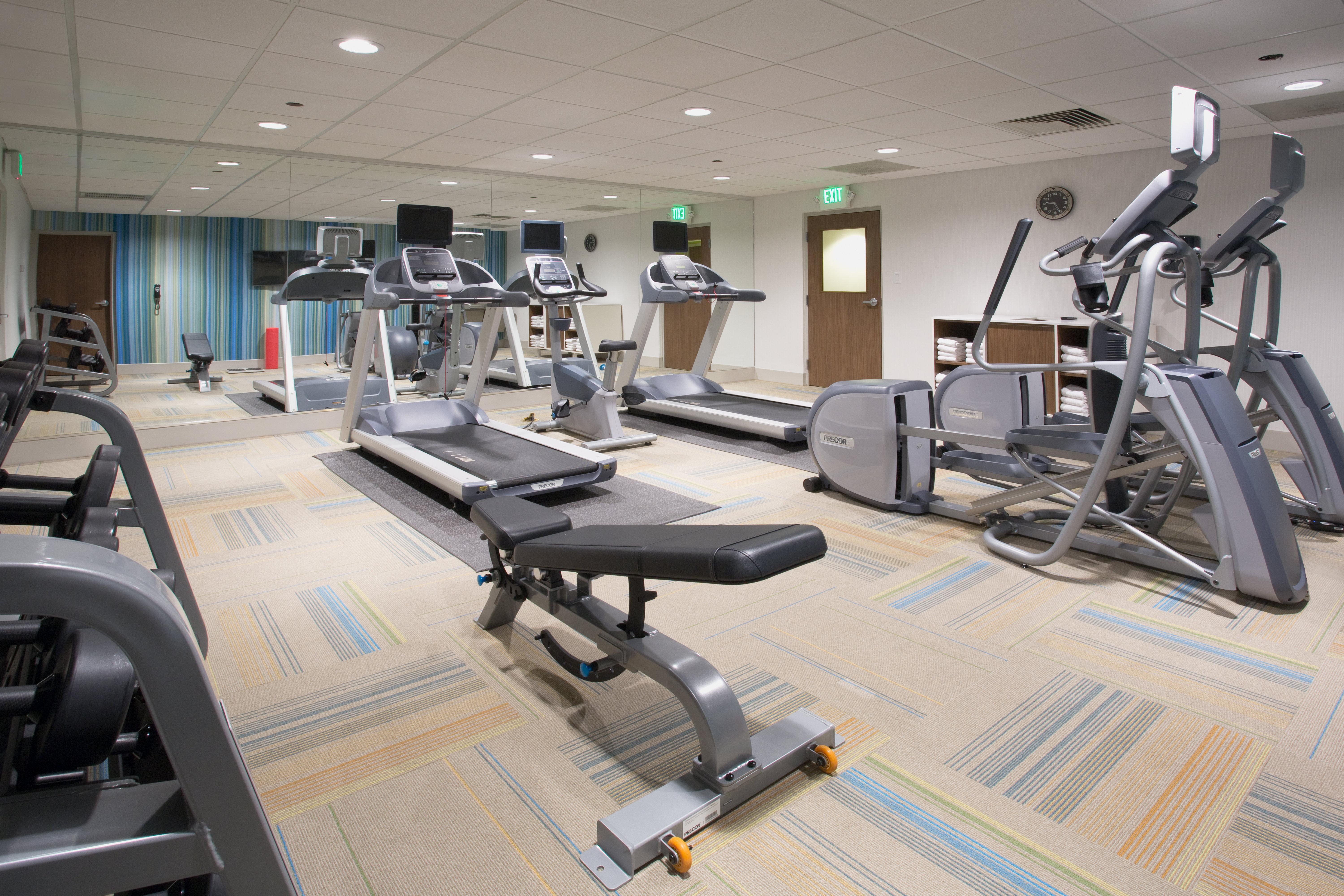 Holiday Inn Express & Suites - Calgary Airport Trail Ne By Ihg Extérieur photo
