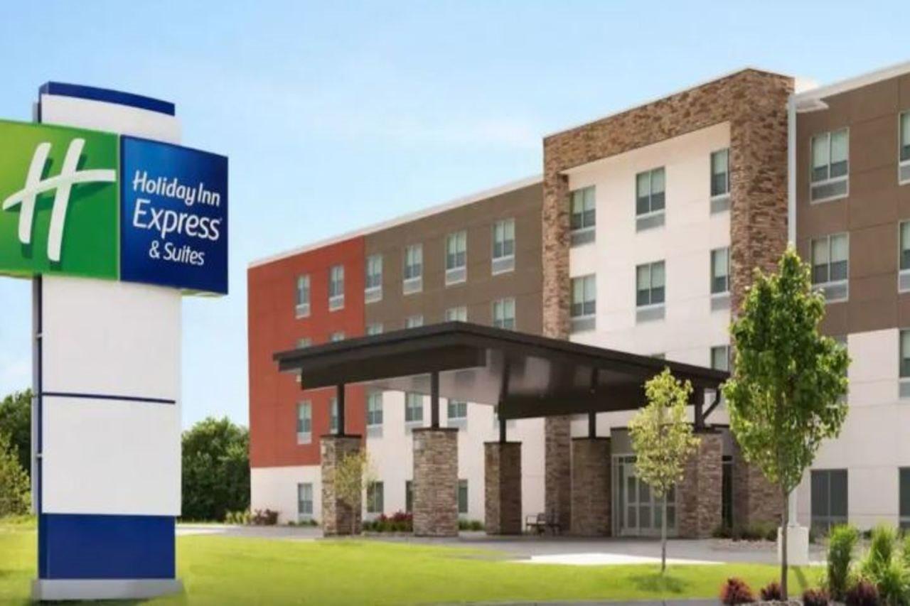 Holiday Inn Express & Suites - Calgary Airport Trail Ne By Ihg Extérieur photo