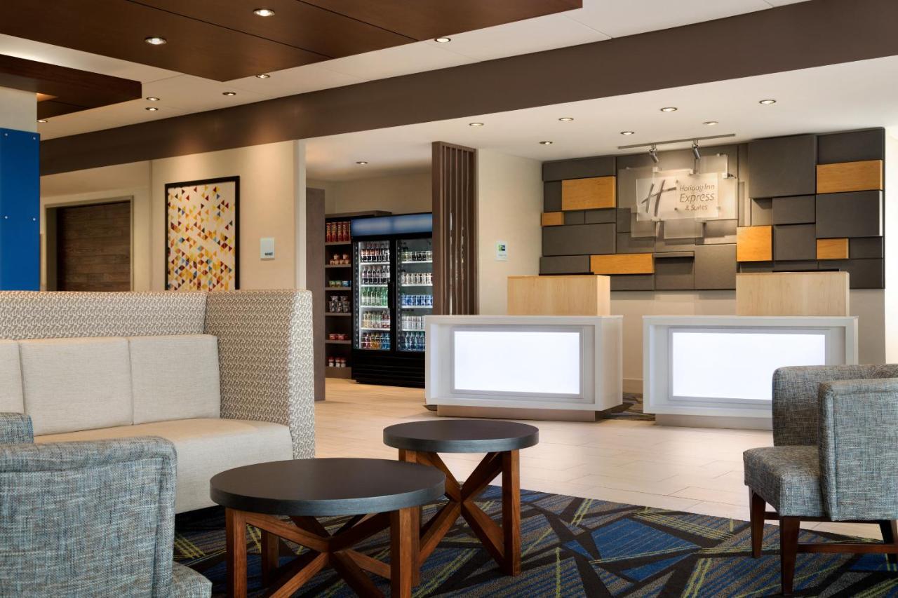 Holiday Inn Express & Suites - Calgary Airport Trail Ne By Ihg Extérieur photo
